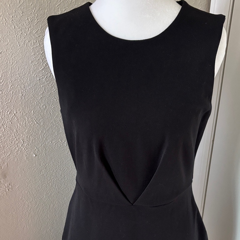 Clear out!!! LBD Black Sleeveless Sheath Pencil Dress size 4